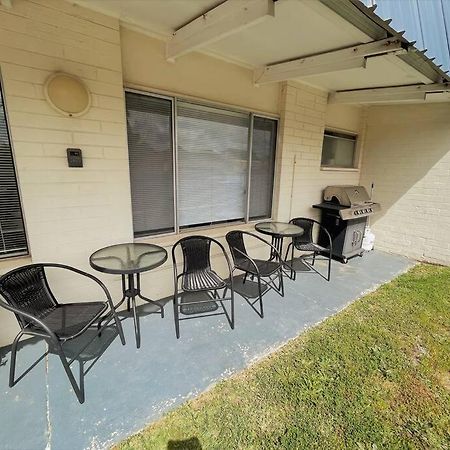 Three Palms Apartments Unit 2 埃斯佩兰斯 外观 照片