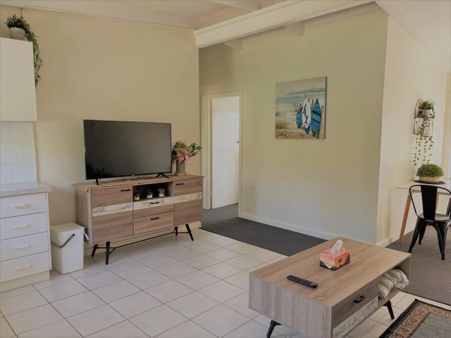 Three Palms Apartments Unit 2 埃斯佩兰斯 外观 照片