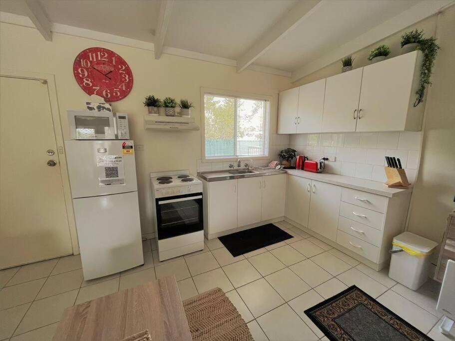 Three Palms Apartments Unit 2 埃斯佩兰斯 外观 照片